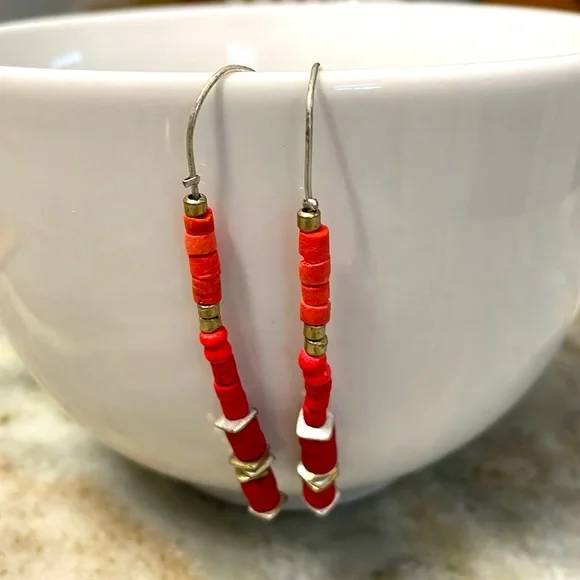 Cute beaded earrings - Picture 2 of 3
